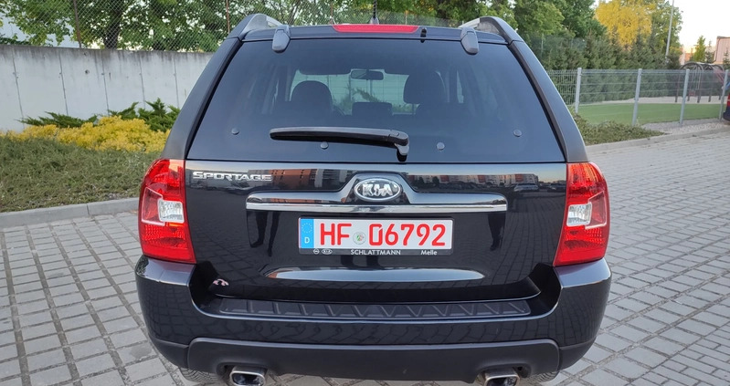 Kia Sportage cena 24900 przebieg: 141000, rok produkcji 2010 z Kostrzyn małe 781